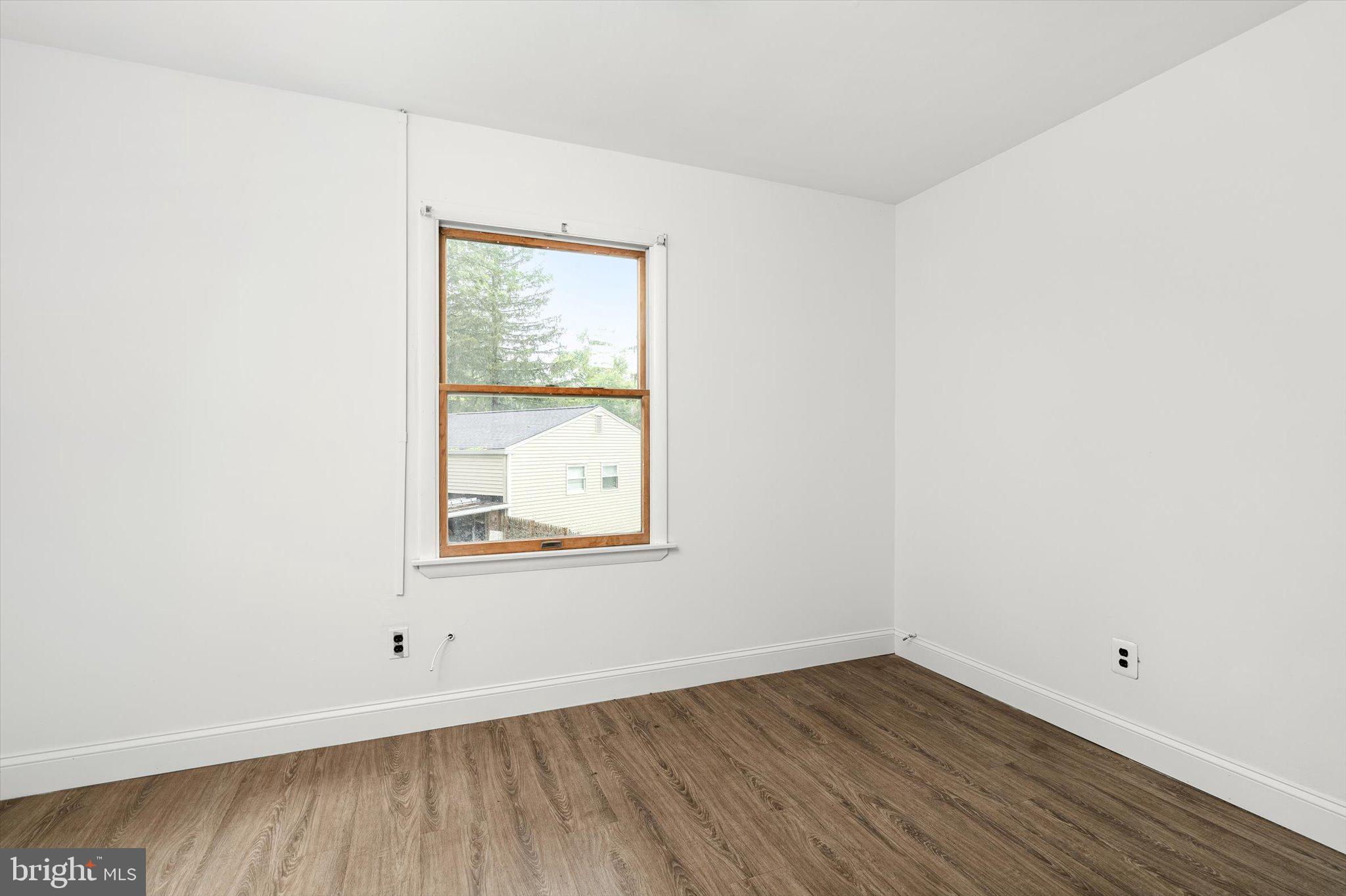 4 Bittersweet Road Ewing, NJ 08638 - Photo 15 of 26 Gallery Image 15