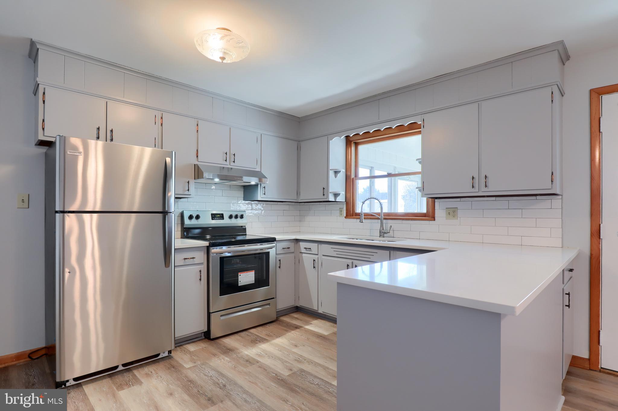 16 Farm Lane Lititz, PA 17543 - Photo 11 of 36