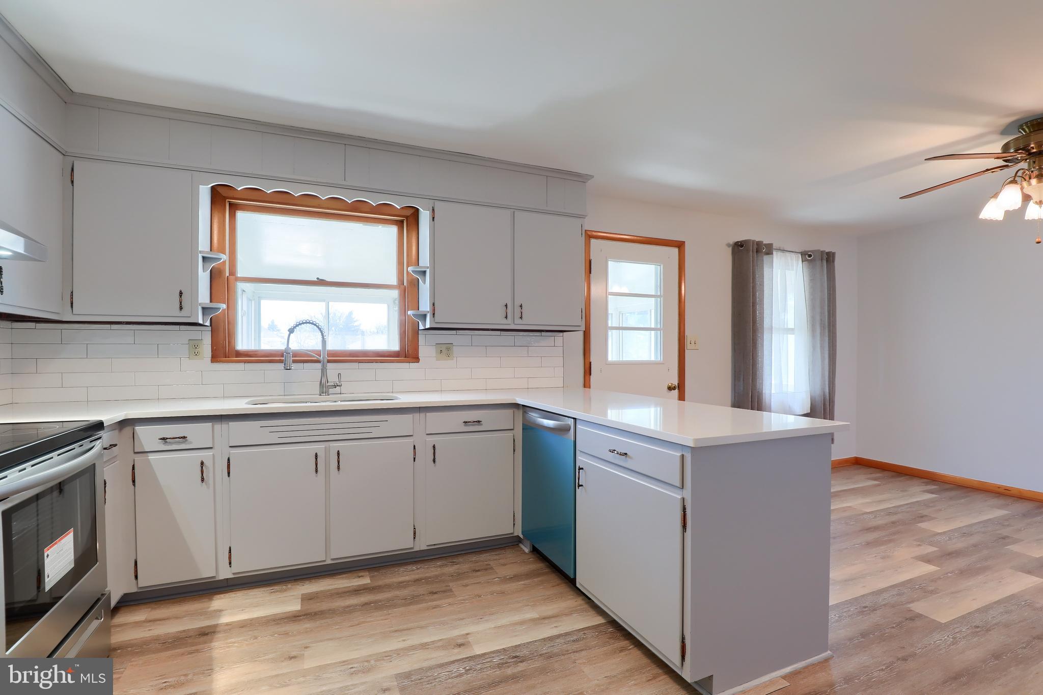 16 Farm Lane Lititz, PA 17543 - Photo 15 of 36