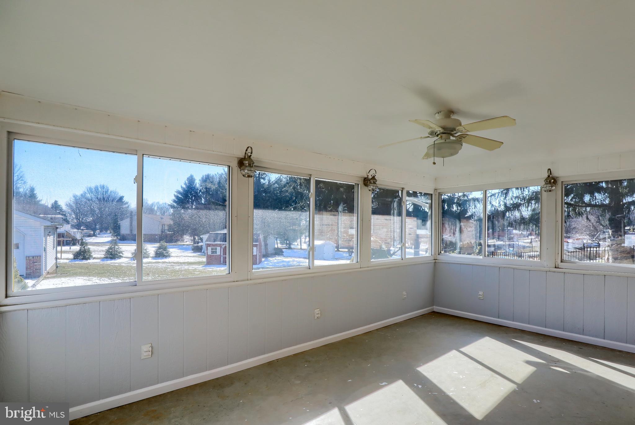 16 Farm Lane Lititz, PA 17543 - Photo 26 of 36