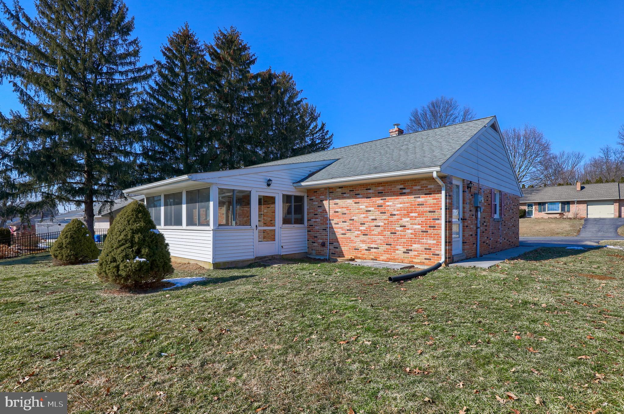 16 Farm Lane Lititz, PA 17543 - Photo 30 of 36