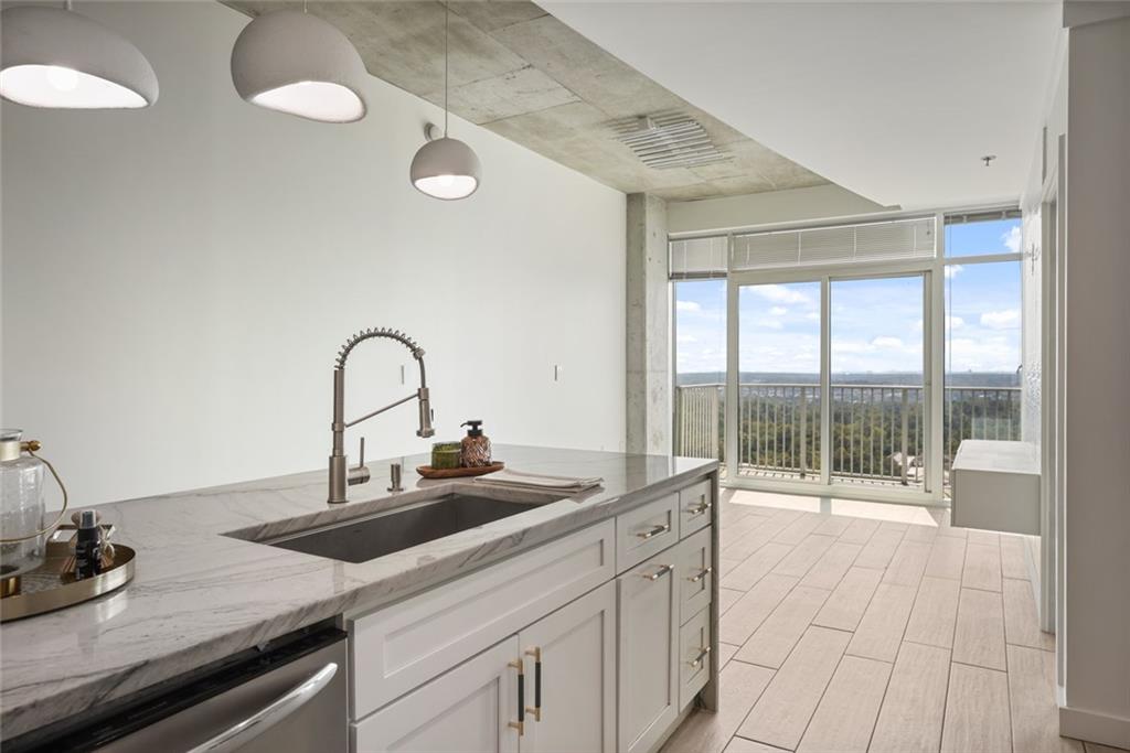 250 Pharr Road Northeast, Unit 1912 Atlanta, GA 30305 - Photo 22 of 40 Gallery Image 22