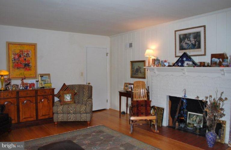 12706 Lacy Drive Silver Spring, MD 20904 - Photo 25 of 30 Living Room