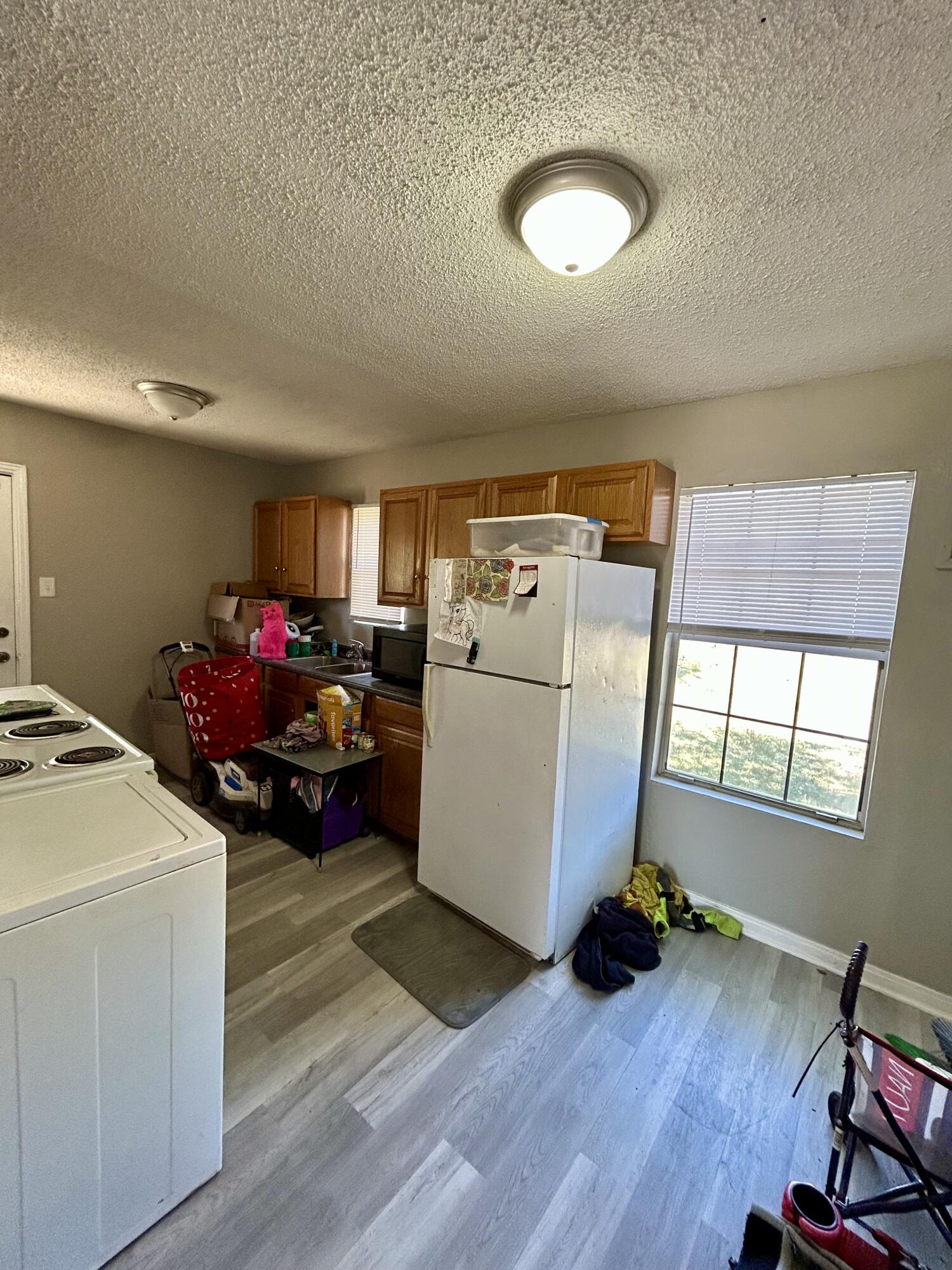 2614 36th Street Lubbock, TX 79413 - Photo 3 of 7 IMG_3231