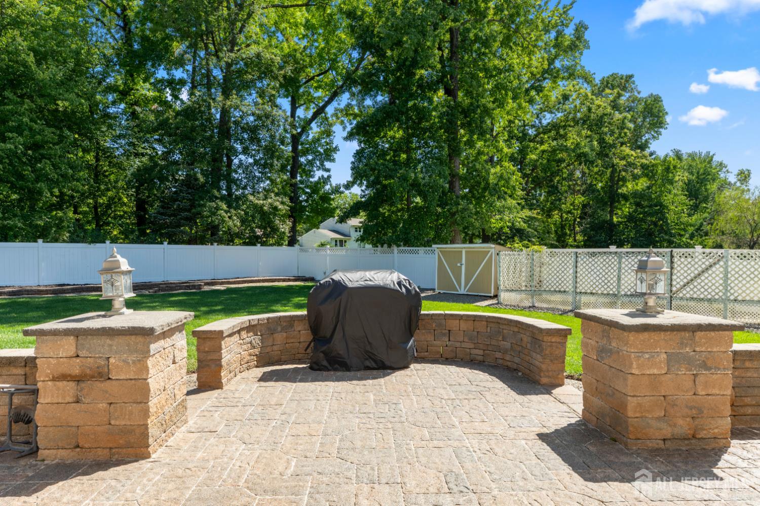 19 Bradford Road Edison, NJ 08820 - Photo 52 of 76 Gallery Image 52