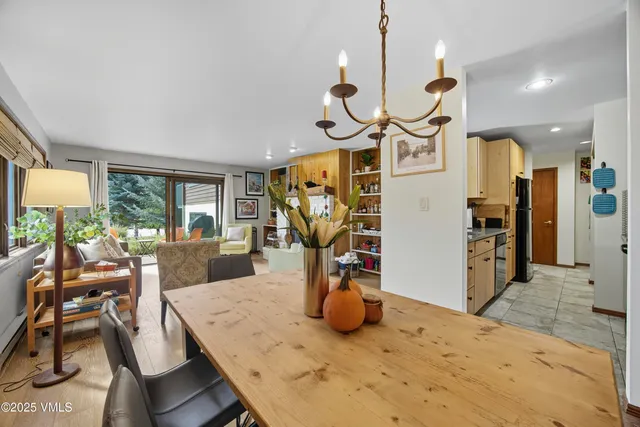 a view of a dining room kitchen and a kitchen