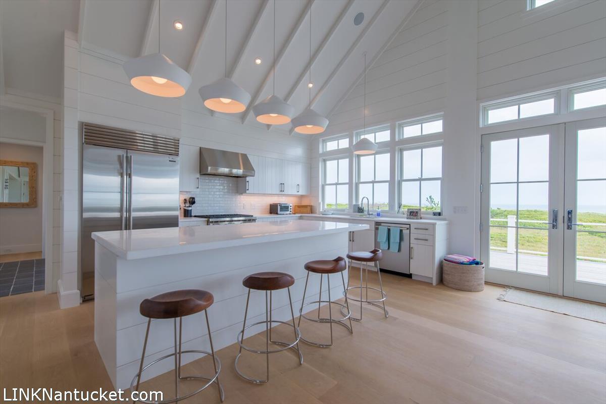 18 Madequecham Valley Road Nantucket, MA 02554 - Photo 8 of 26 Gallery Image 8