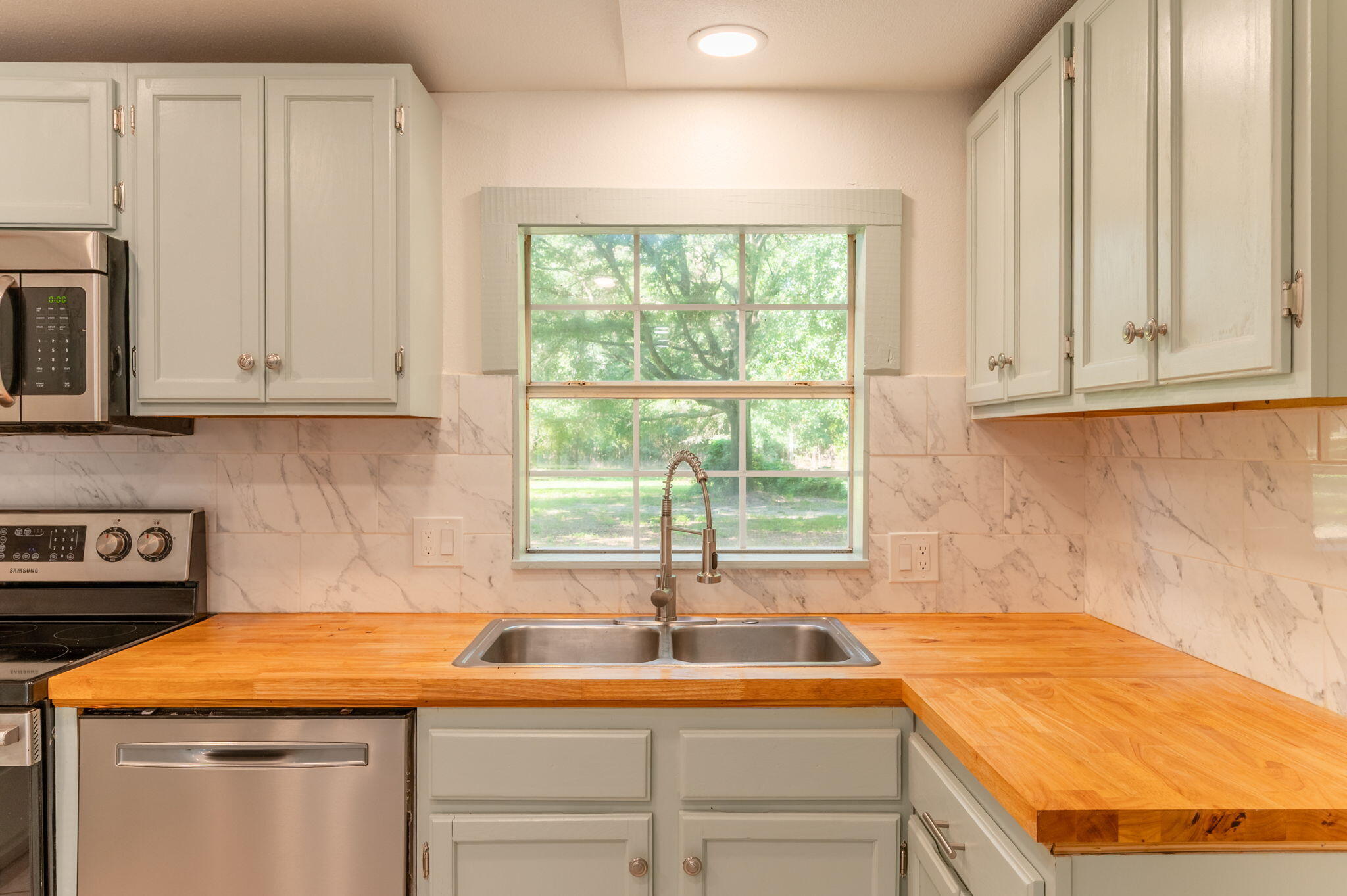 12400 Wildlife Road Holt, FL 32564 - Photo 15 of 58 14-web-or-mls-12400-wildlife-rd