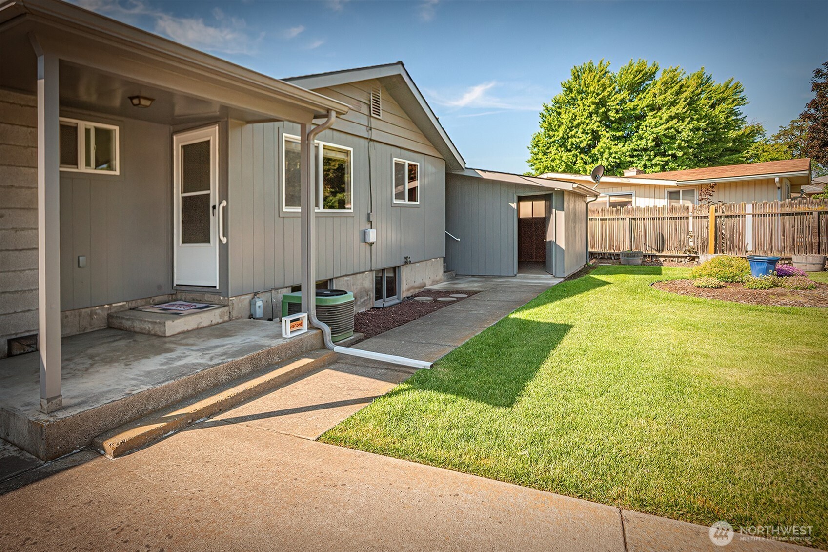 29 East Tietan Street Walla Walla, WA 99362 - Photo 5 of 32 Gallery Image 5