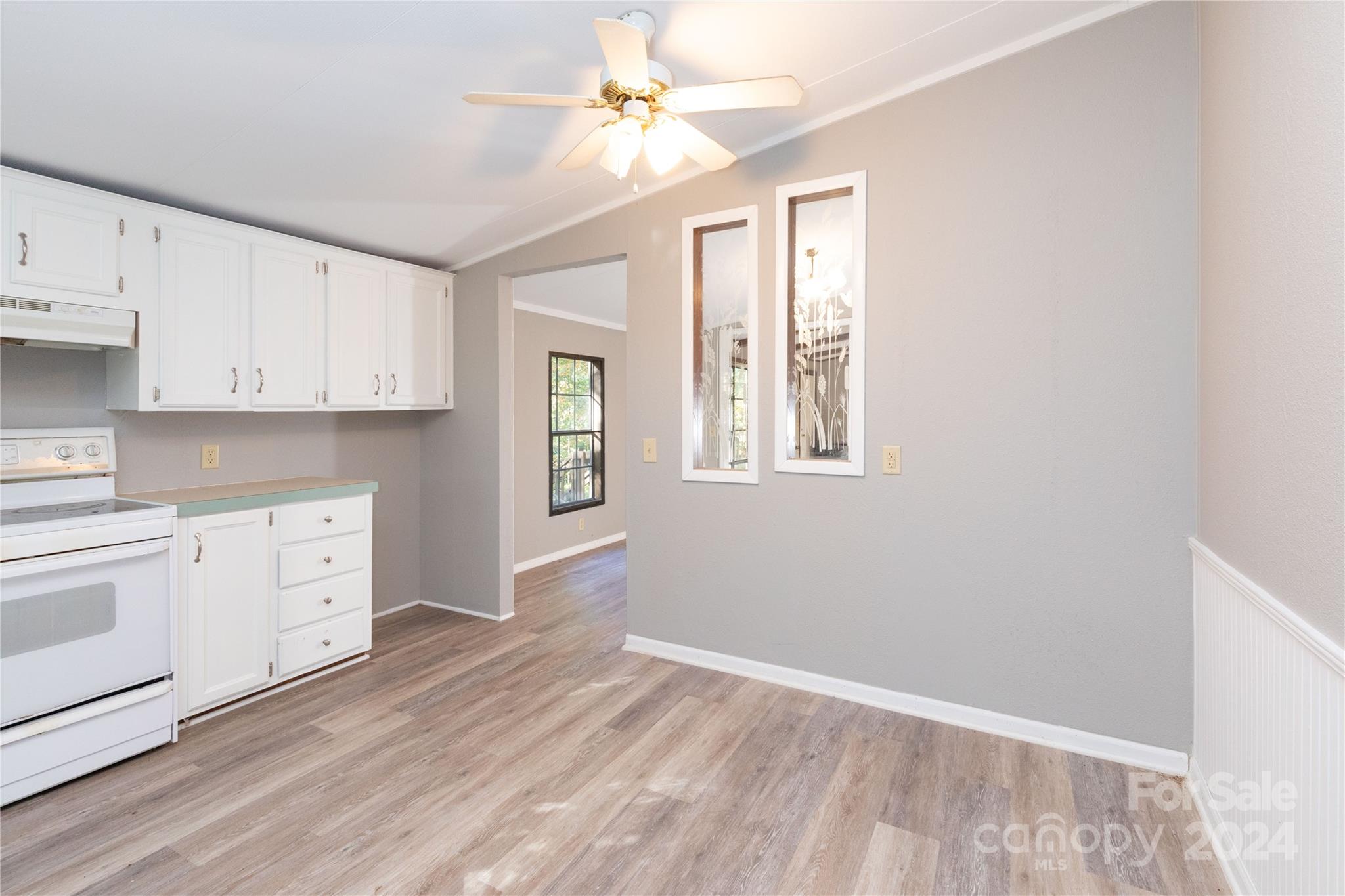276 Hollon Cove Road Waynesville, NC 28786 - Photo 7 of 22 Gallery Image 7