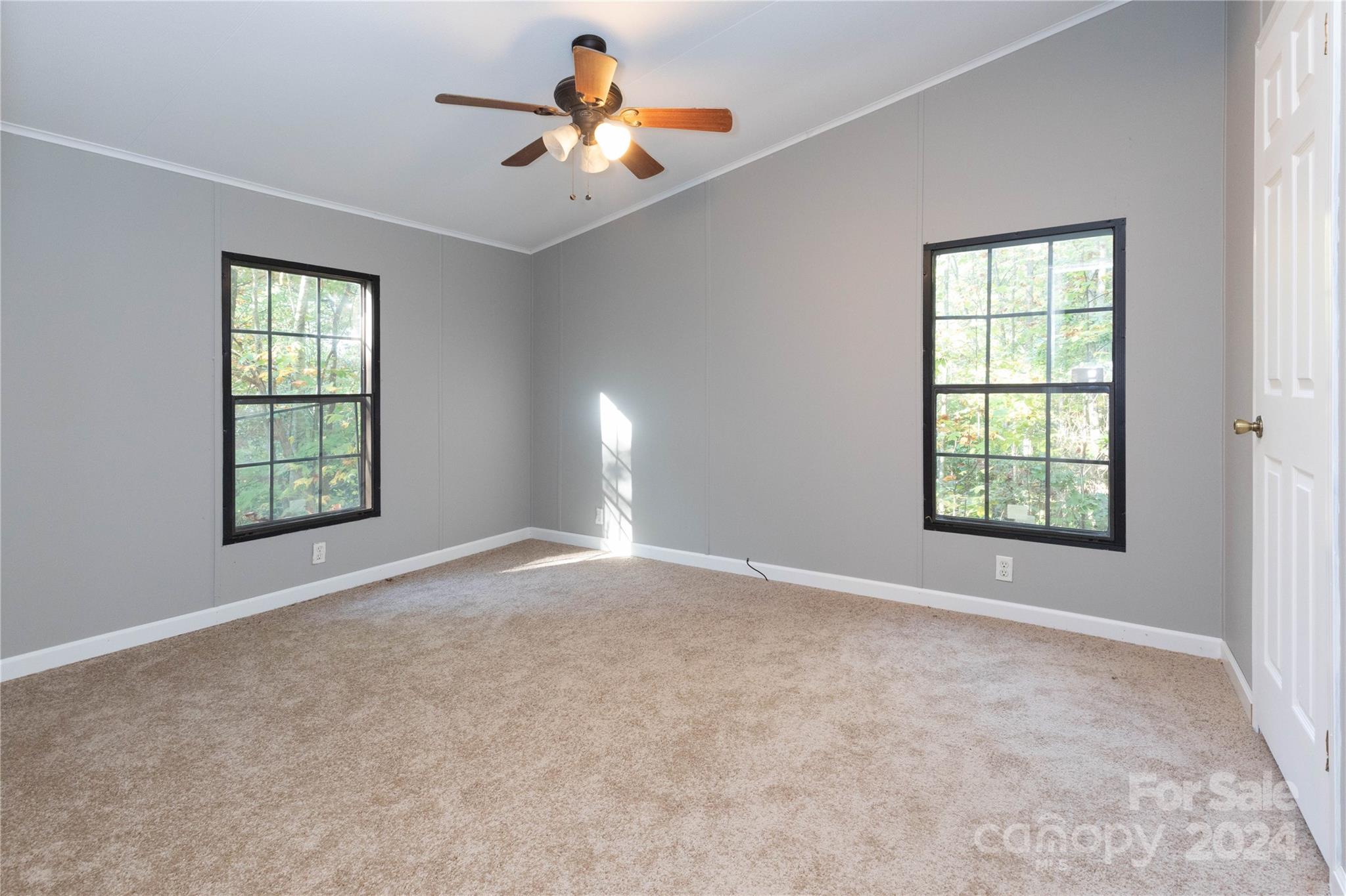 276 Hollon Cove Road Waynesville, NC 28786 - Photo 8 of 22 Gallery Image 8