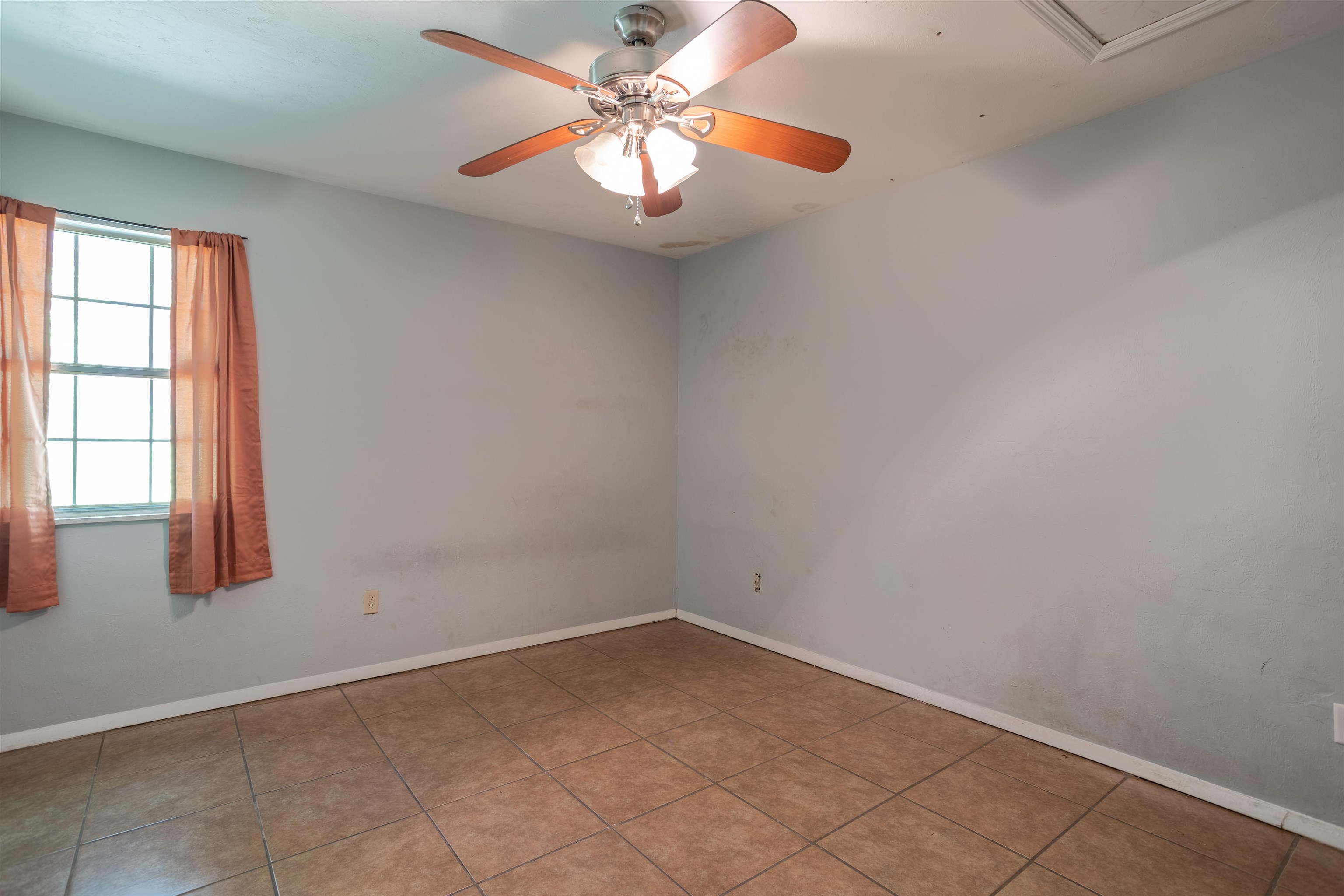 1083 Sutor Road Tallahassee, FL 32311 - Photo 5 of 24
