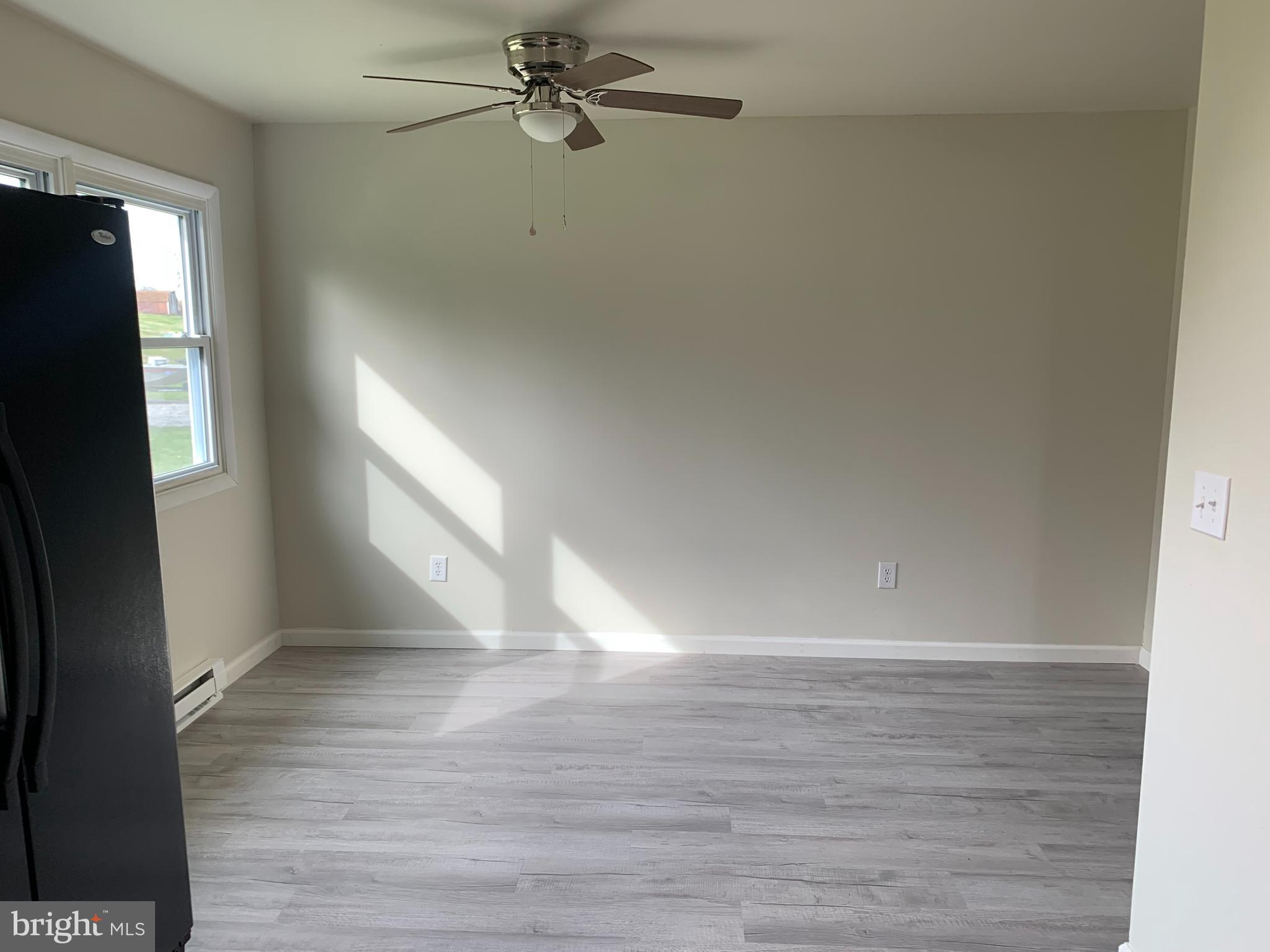 124 East Old York Road Carlisle, PA 17015 - Photo 6 of 16