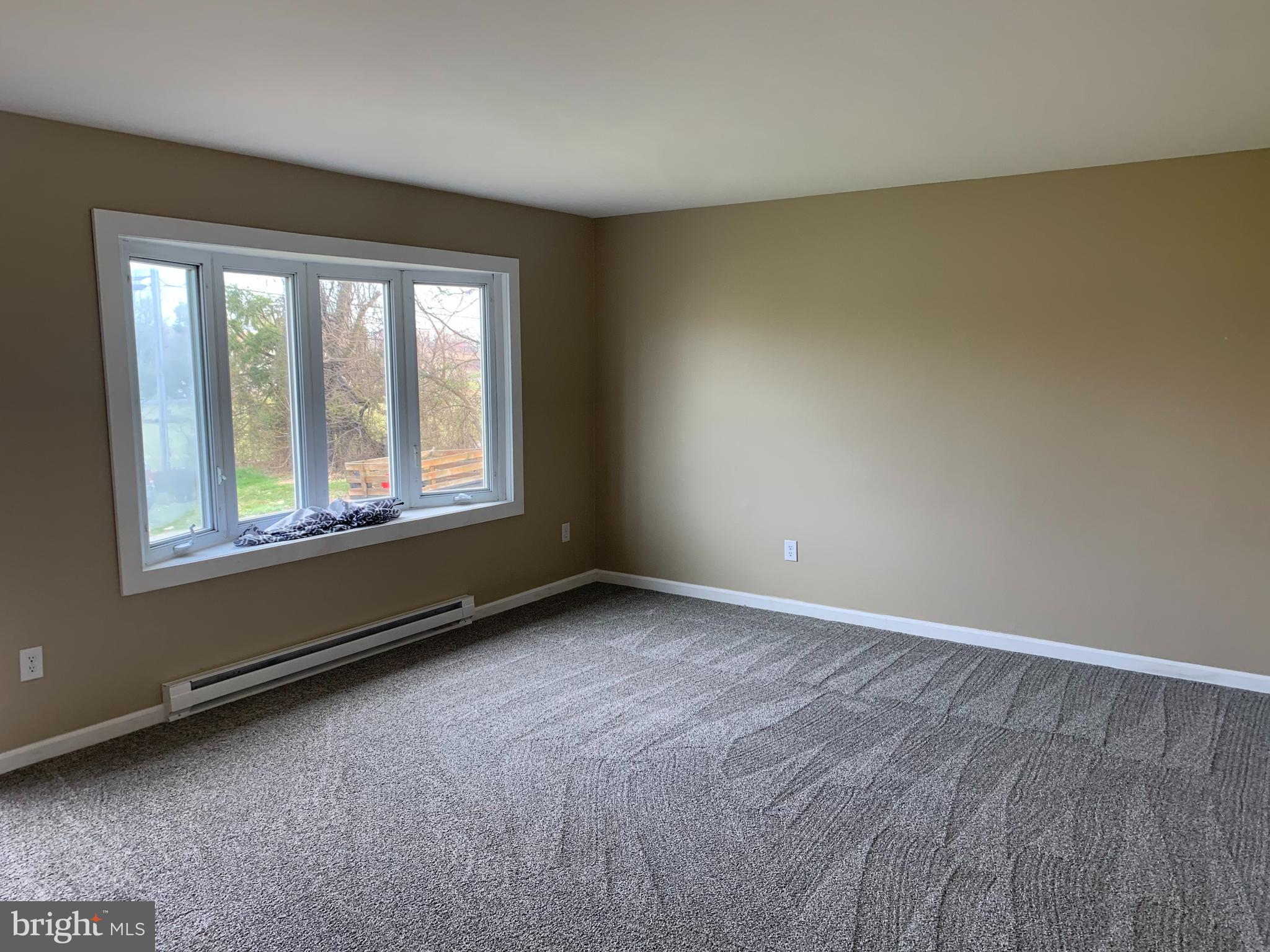 124 East Old York Road Carlisle, PA 17015 - Photo 7 of 16