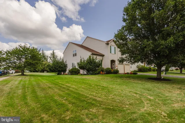 $610,000 | 1 Bohemia Road, Bear, DE 19701