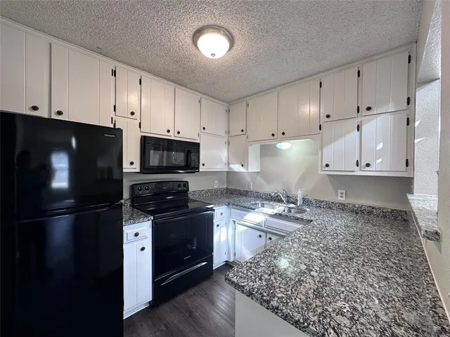 $1,400 | 1110 A Lynn Street, Weatherford, TX 76086