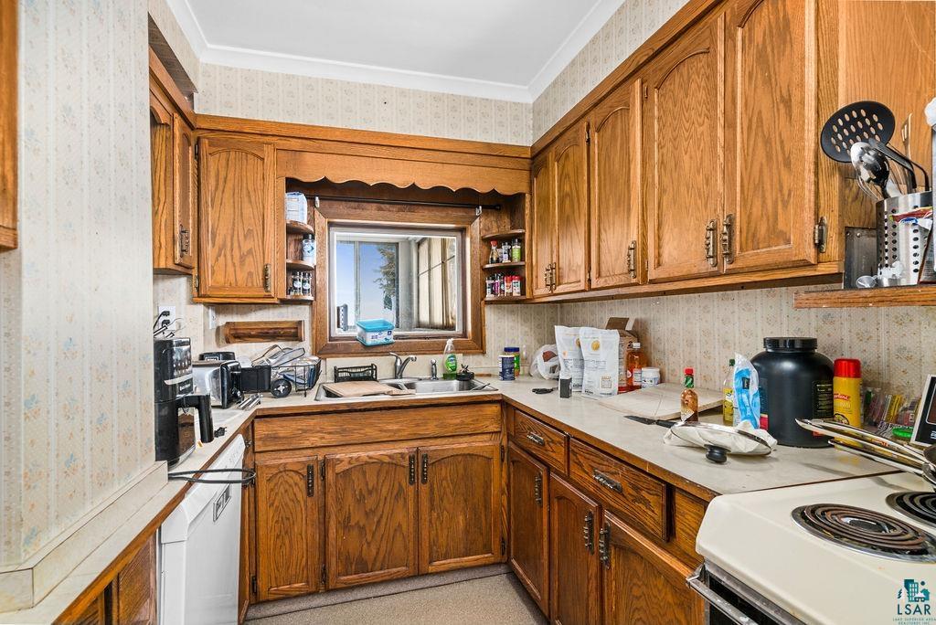 1027 East 9th Street Duluth, MN 55805 - Photo 3 of 20