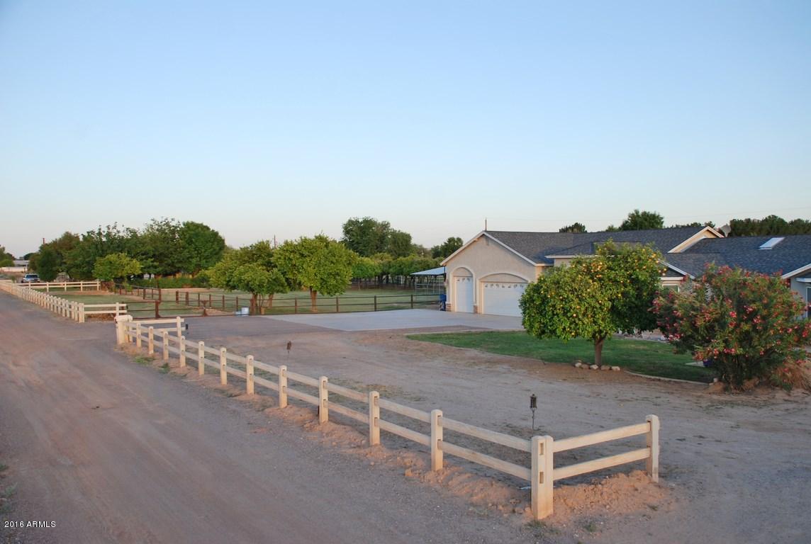 14245 East Appleby Road Chandler, AZ 85286 - Photo 7 of 50 DSC_0744