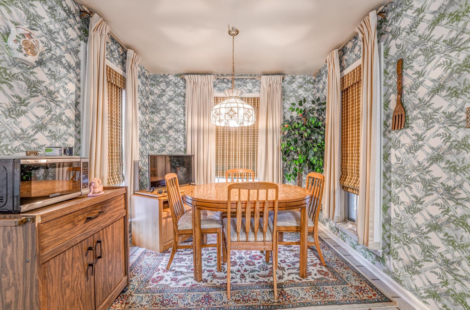 9715 Deadfall Road Brighton, TN 38011 - Photo 10 of 25 Breakfast area with a healthy amount of sunlight