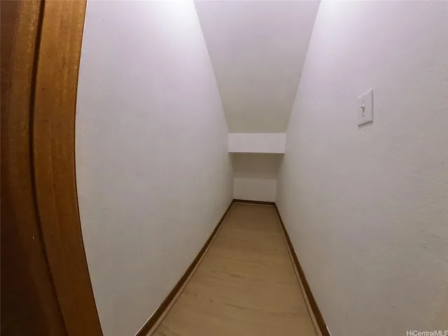 $4,000 | 1827 Dole Street, Unit B, Honolulu, HI 96822