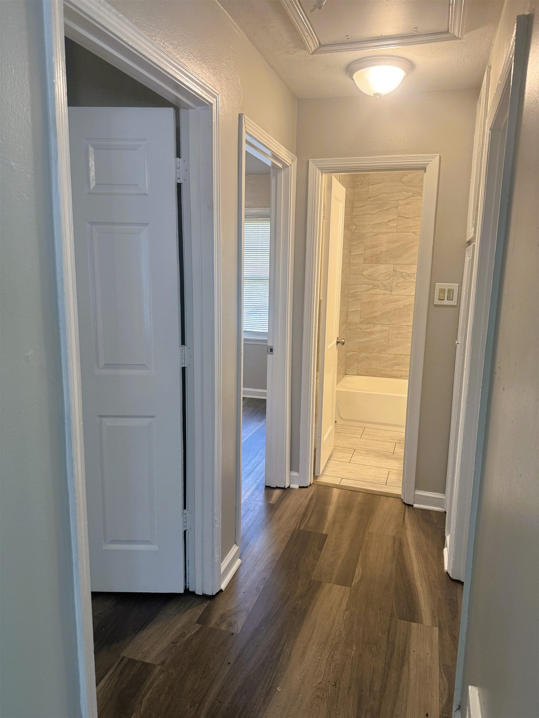 1644 Russwood Road Memphis, TN 38108 - Photo 8 of 16