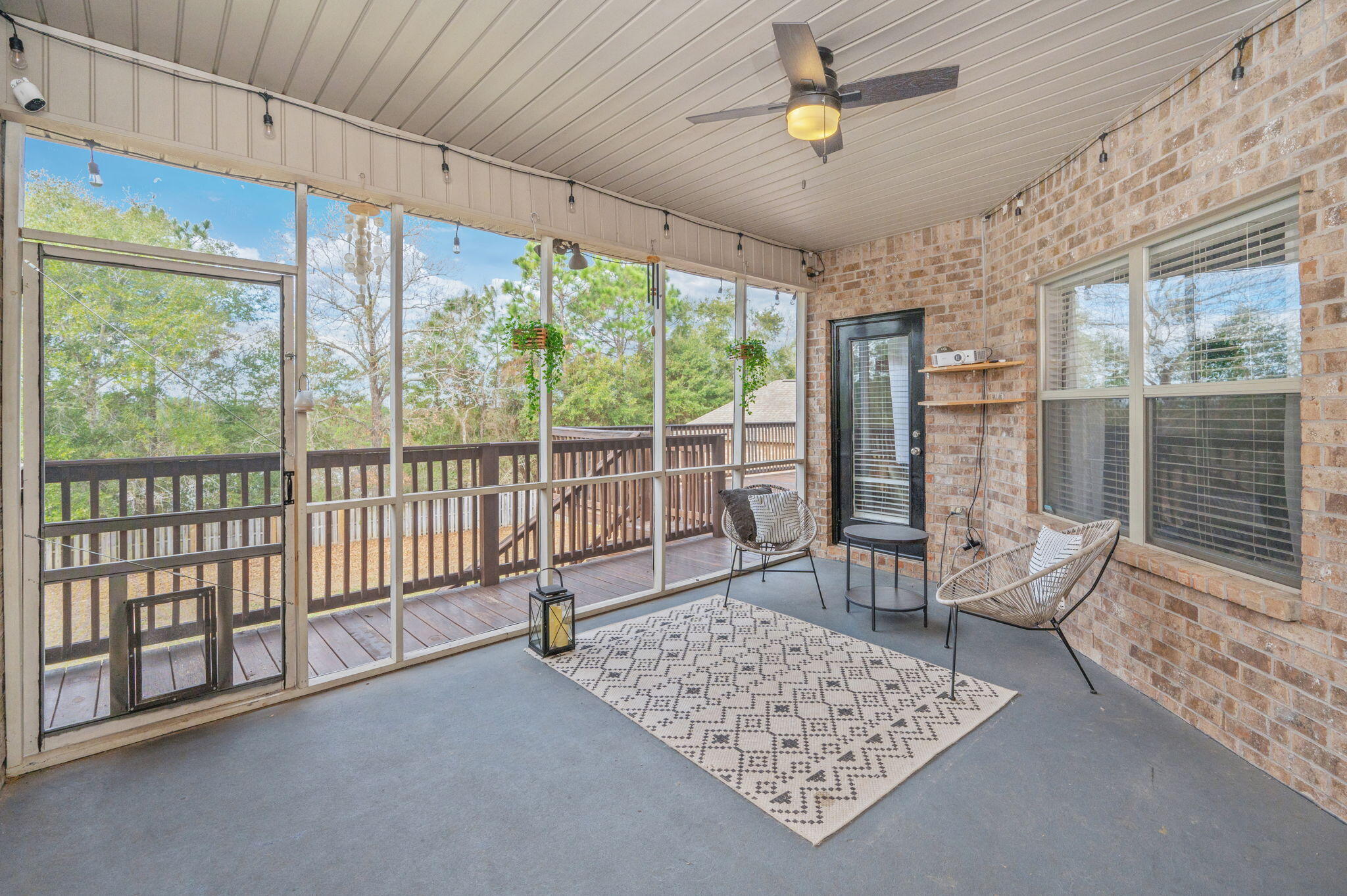 513 Pheasant Trail Crestview, FL 32536 - Photo 31 of 35 a living room with furniture and a window