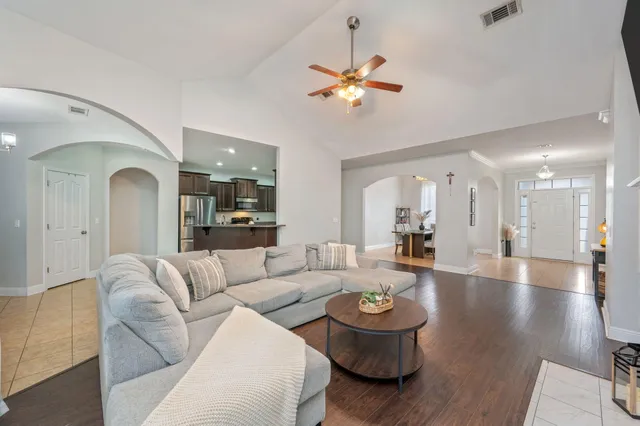 $394,500 | 513 Pheasant Trail, Crestview, FL 32536