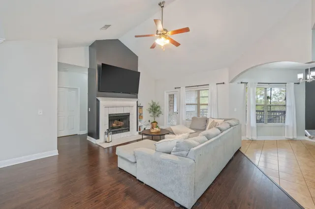 $394,500 | 513 Pheasant Trail, Crestview, FL 32536