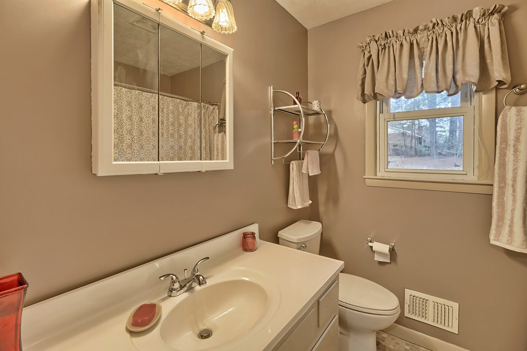 1930 Pine Log Road Aiken, SC 29803 - Photo 13 of 21 Gallery Image 13