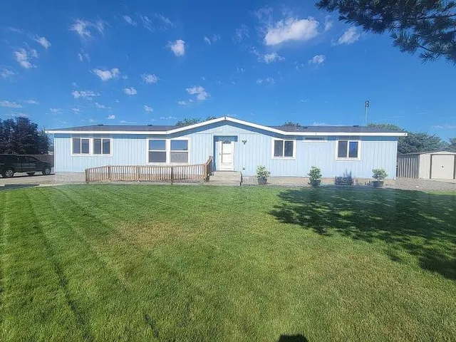 $500,000 | 2012 South Steele Road, Prosser, WA 99350