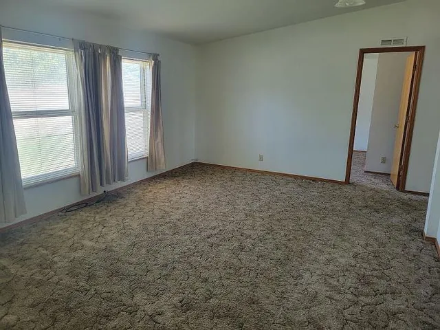 $500,000 | 2012 South Steele Road, Prosser, WA 99350