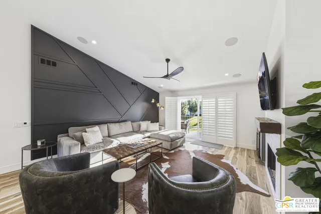 $685,000 | 189 Torrey Pine Drive, Palm Desert, CA 92211