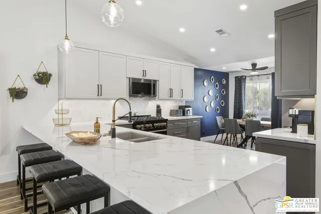 $685,000 | 189 Torrey Pine Drive, Palm Desert, CA 92211