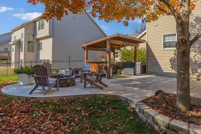 a view of a storage & utility room