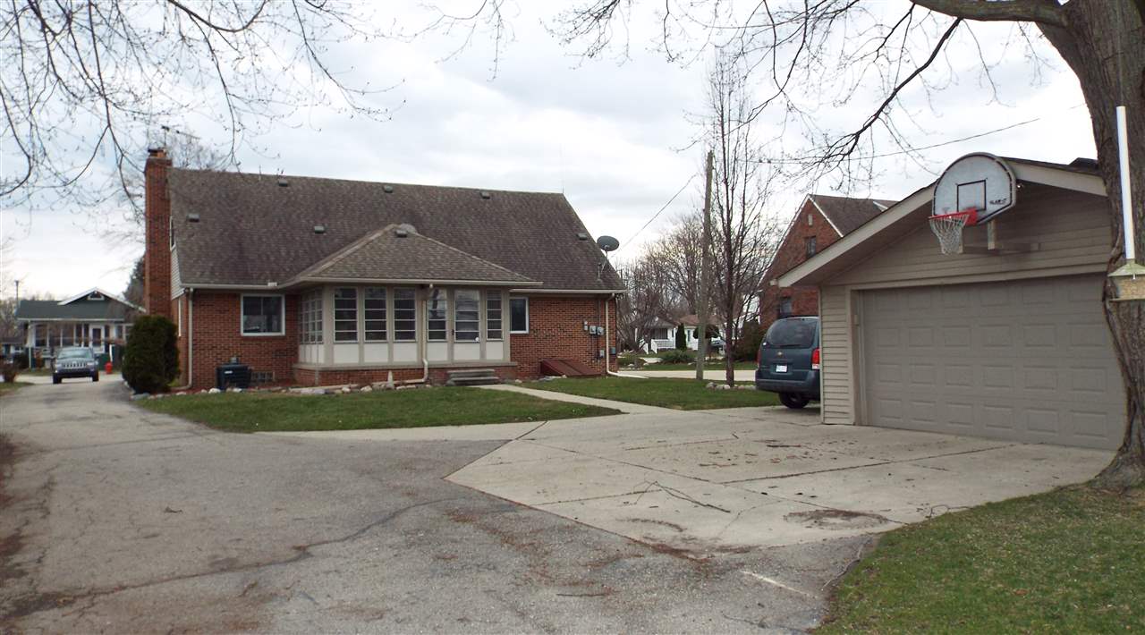 18683 Common Road Roseville, MI 48066 - Photo 50 of 50 Gallery Image 50