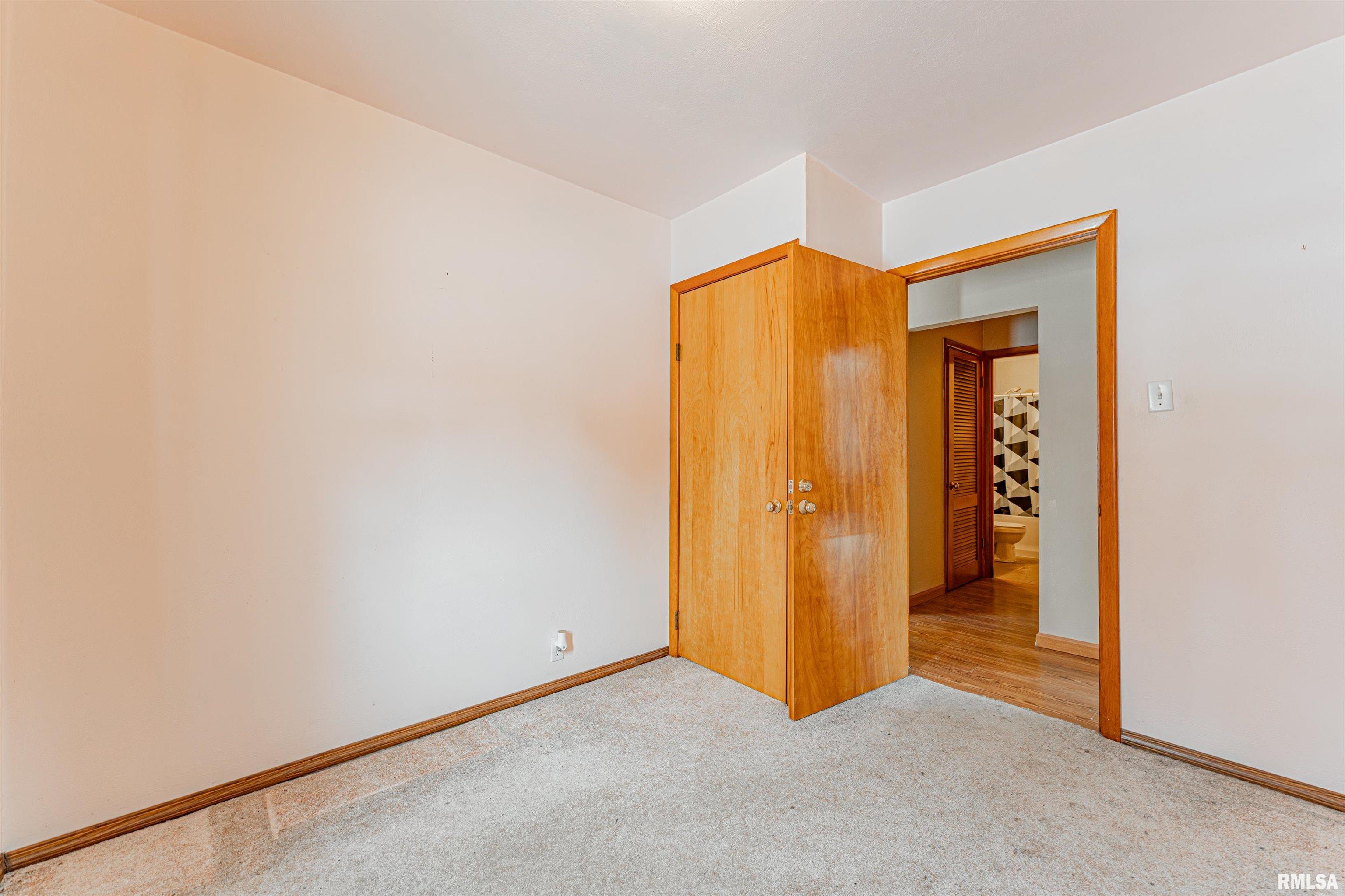 100 Gavin Street Lincoln, IL 62656 - Photo 11 of 16