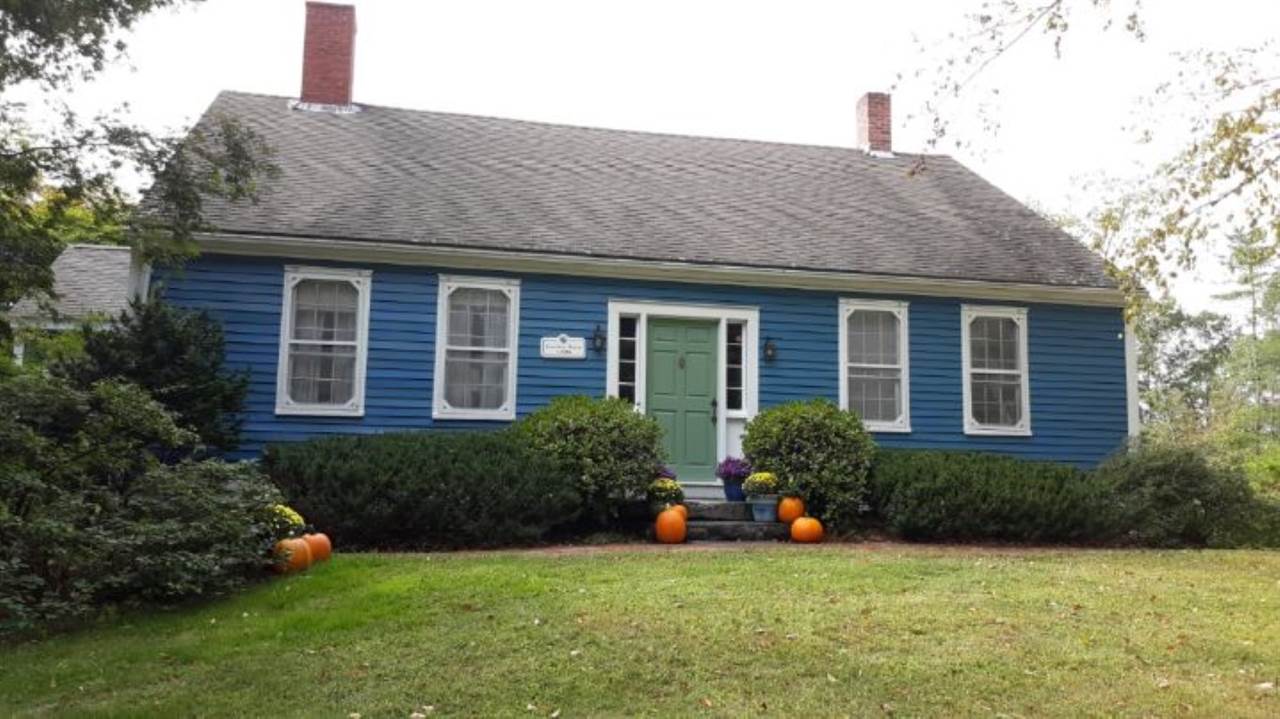 180 Norris Road Pittsfield, NH 03263 - Photo 1 of 39