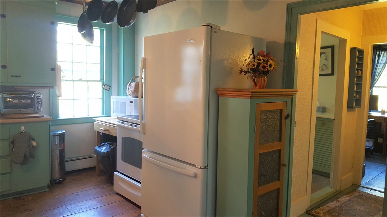 180 Norris Road Pittsfield, NH 03263 - Photo 15 of 39