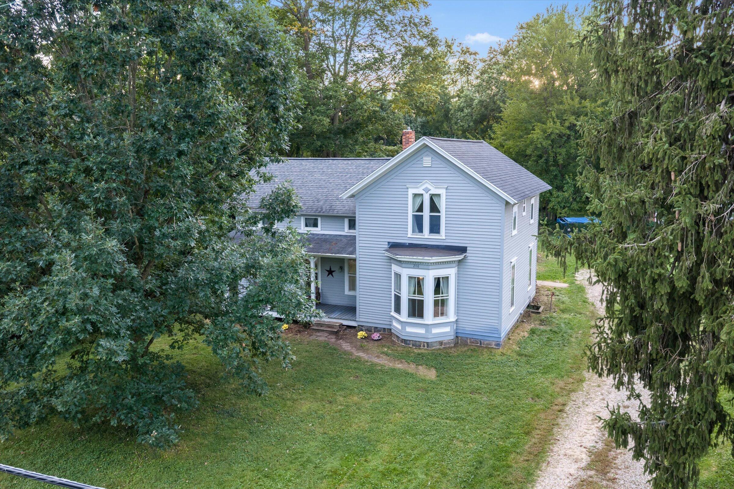 206 North Philip Road Niles, MI 49120 - Photo 39 of 54 49-DJI_20260929185457_0026_D