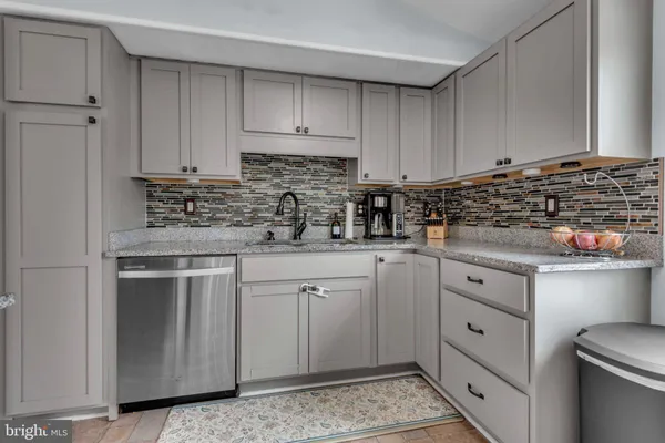 $529,900 | 730 Snowden Lane, Glen Burnie, MD 21061