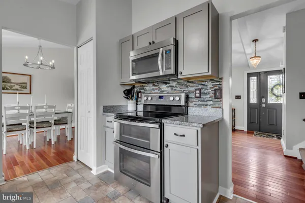 $529,900 | 730 Snowden Lane, Glen Burnie, MD 21061