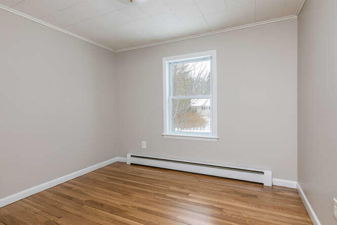 22 Intervale Road Kennebunk, ME 04043 - Photo 15 of 38 22 Intervale Rd Kennebunk ME-small-014-0