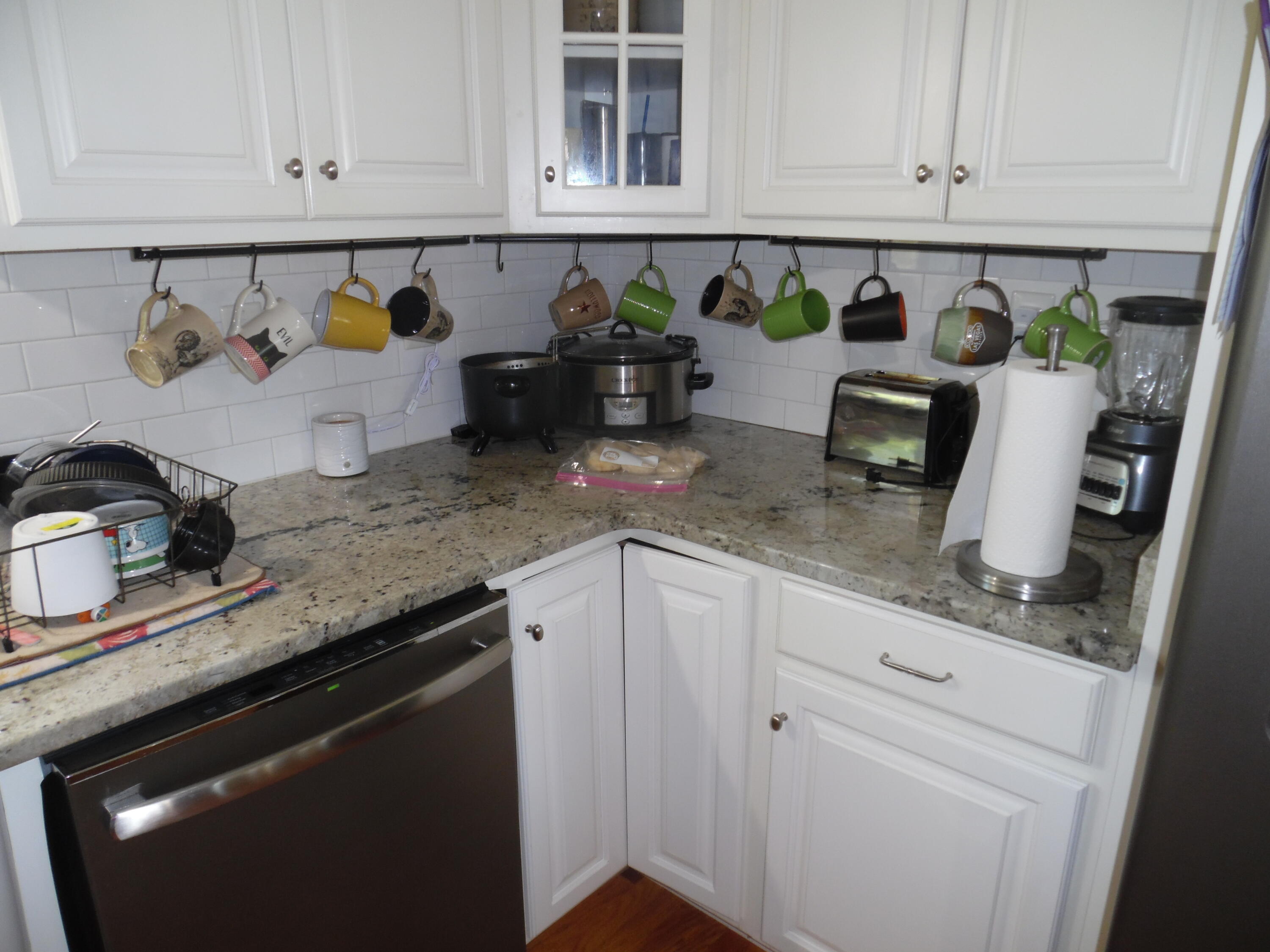 320 Duncan Road Frankfort, KY 40601 - Photo 12 of 37 SAM_1140