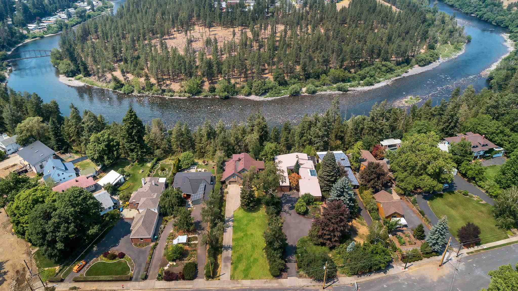 1619 North W Point Road Spokane, WA 99201 - Photo 1 of 47 Gallery Image 1