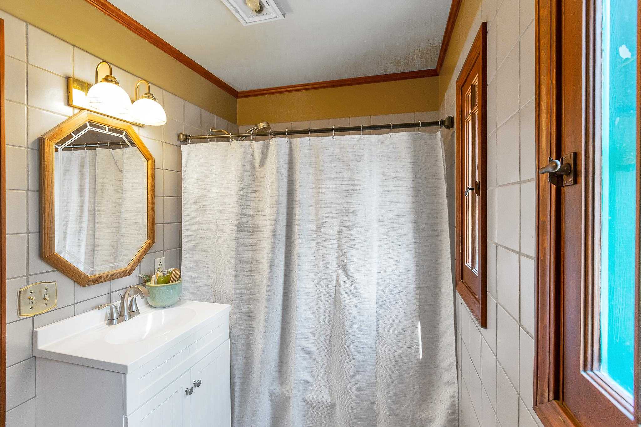 1619 North W Point Road Spokane, WA 99201 - Photo 23 of 47 Gallery Image 23