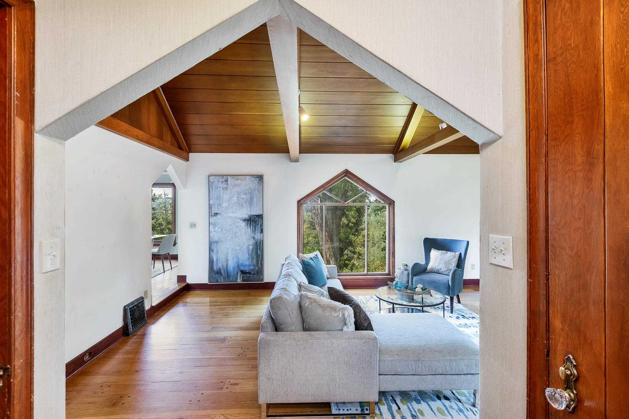1619 North W Point Road Spokane, WA 99201 - Photo 6 of 47 Gallery Image 6