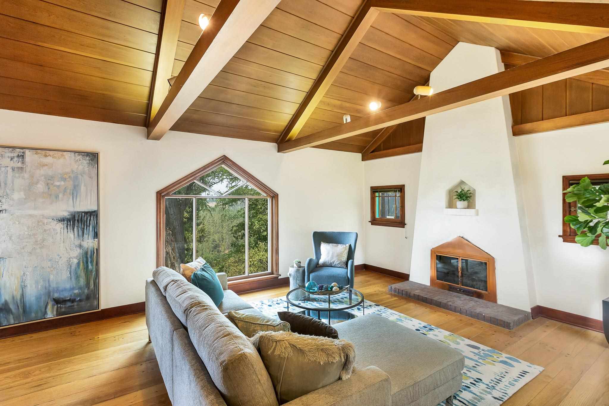 1619 North W Point Road Spokane, WA 99201 - Photo 7 of 47 Gallery Image 7