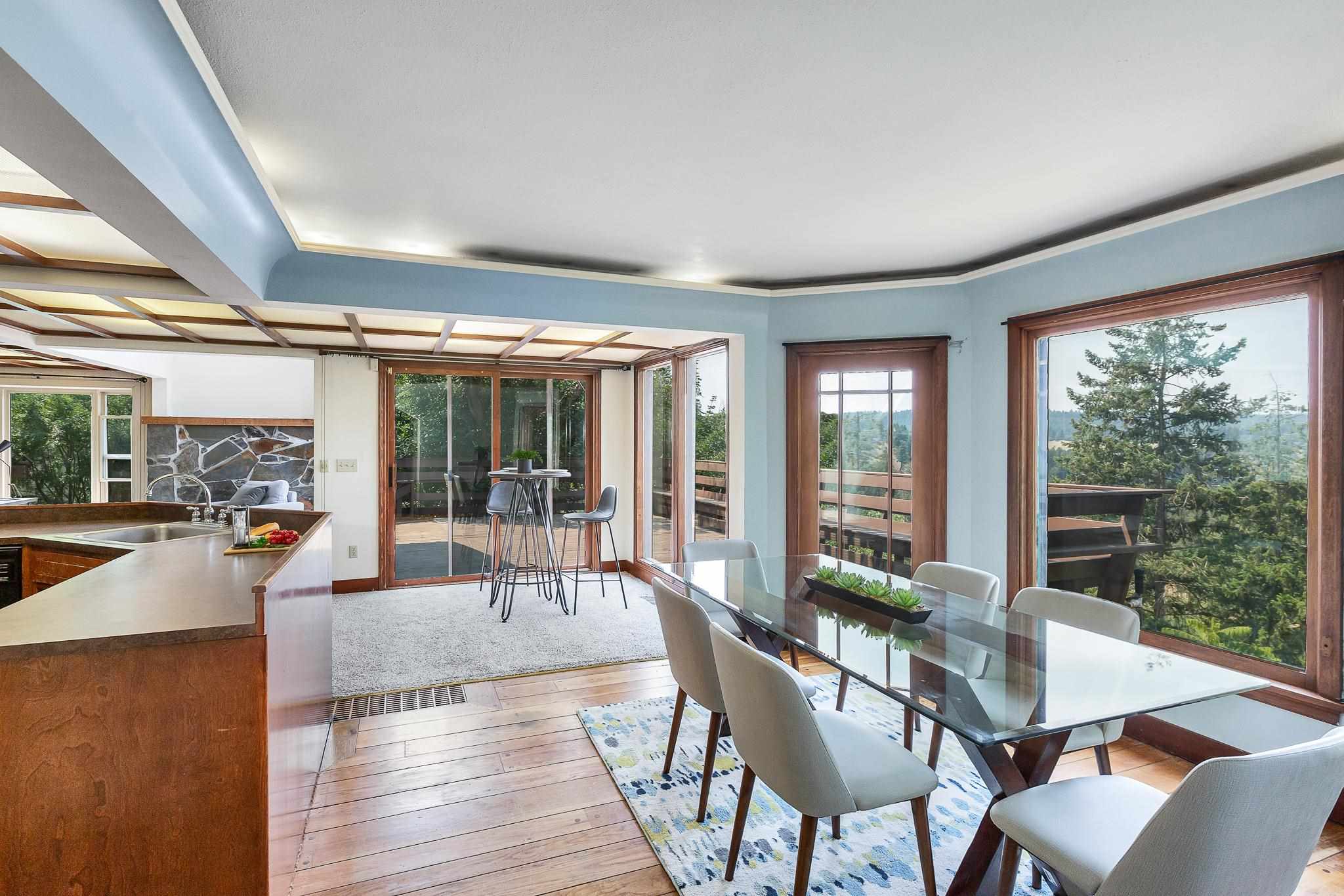 1619 North W Point Road Spokane, WA 99201 - Photo 9 of 47 Gallery Image 9