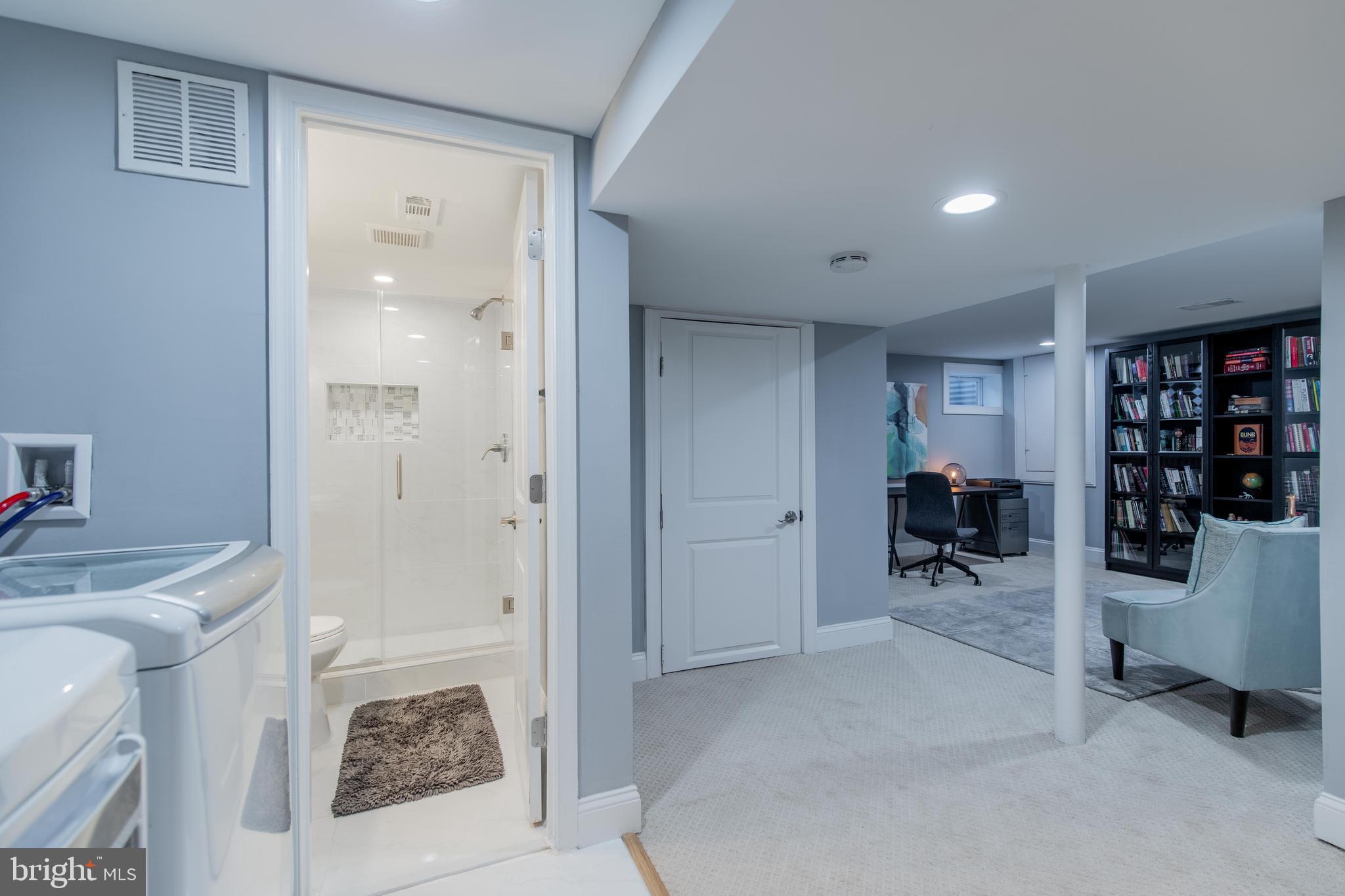 205 Normandy Drive Silver Spring, MD 20901 - Photo 43 of 48 Gallery Image 43