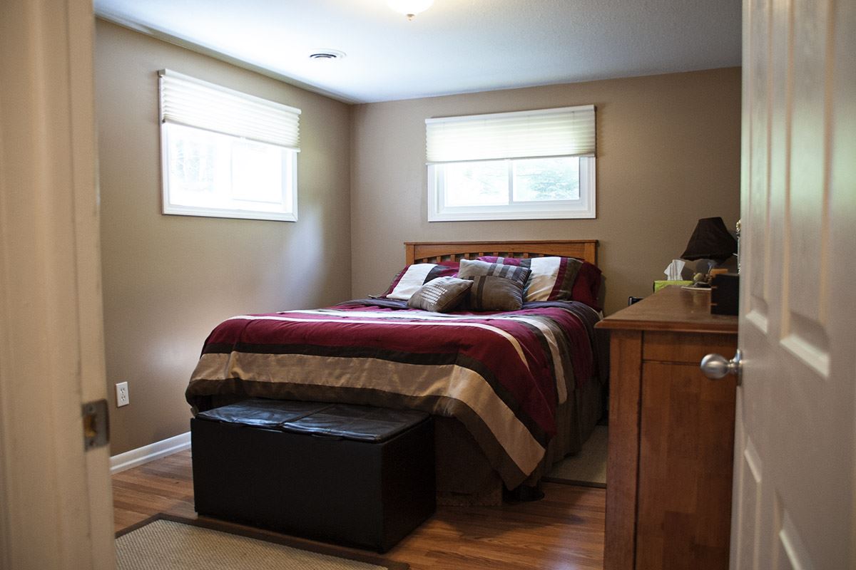 946 North Coleman Road Shepherd, MI 48883 - Photo 14 of 29 1801200-13.JPG